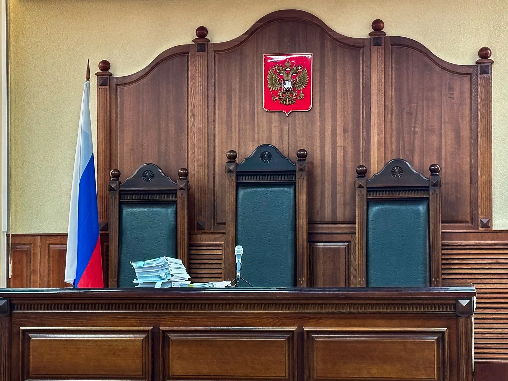 ⚖️В Калининграде три местных жителя признаны виновными в вымогательстве и похищении человека

Собран