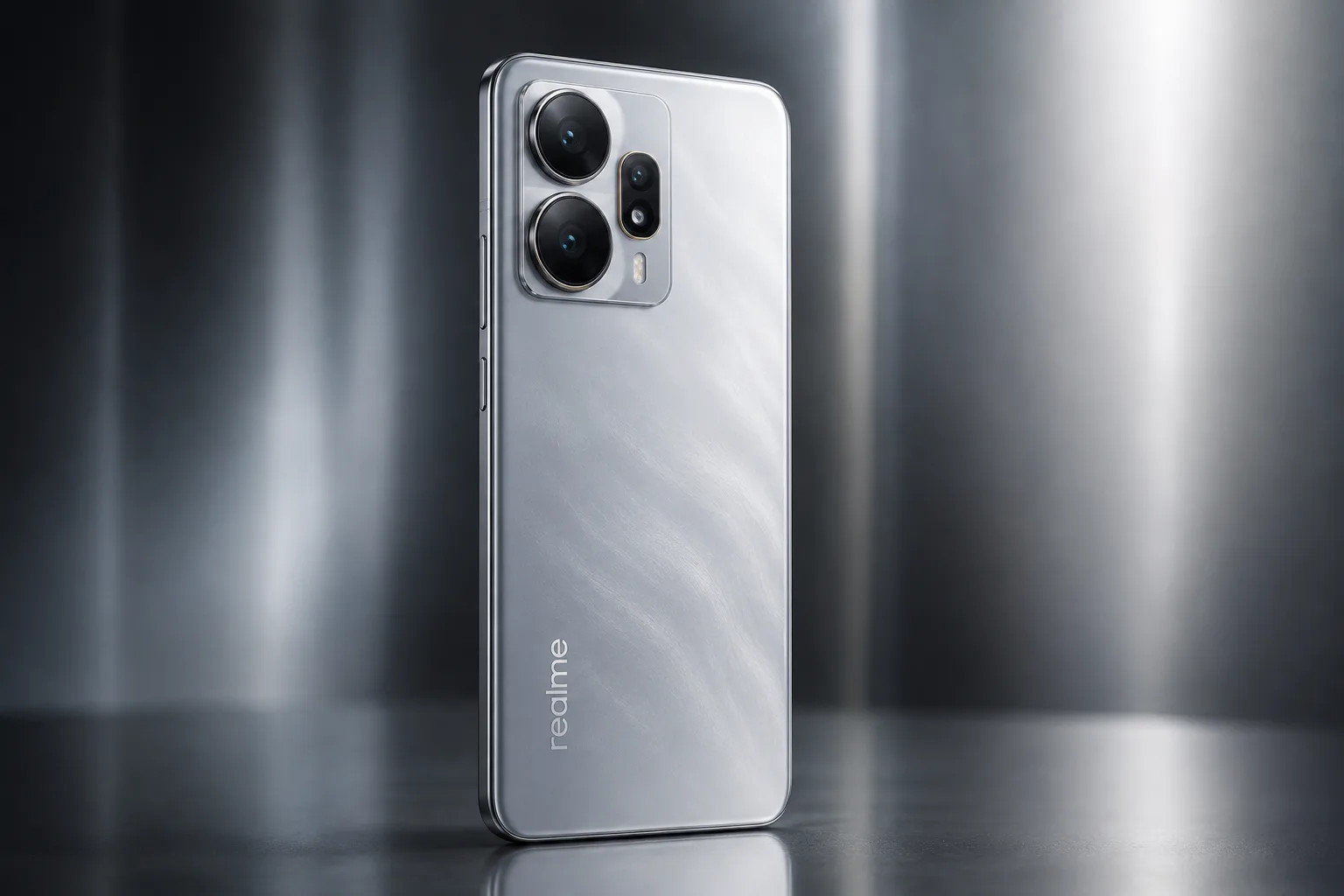 📱 realme готовит смартфон с 200-Мп камерой и перископом
