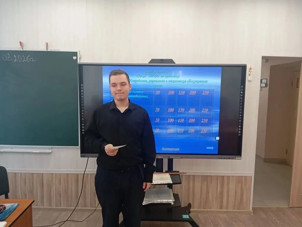 🎓 Своя игра: проверка знаний в неформальном формате  24 марта в рамках декады крановщика преподавате