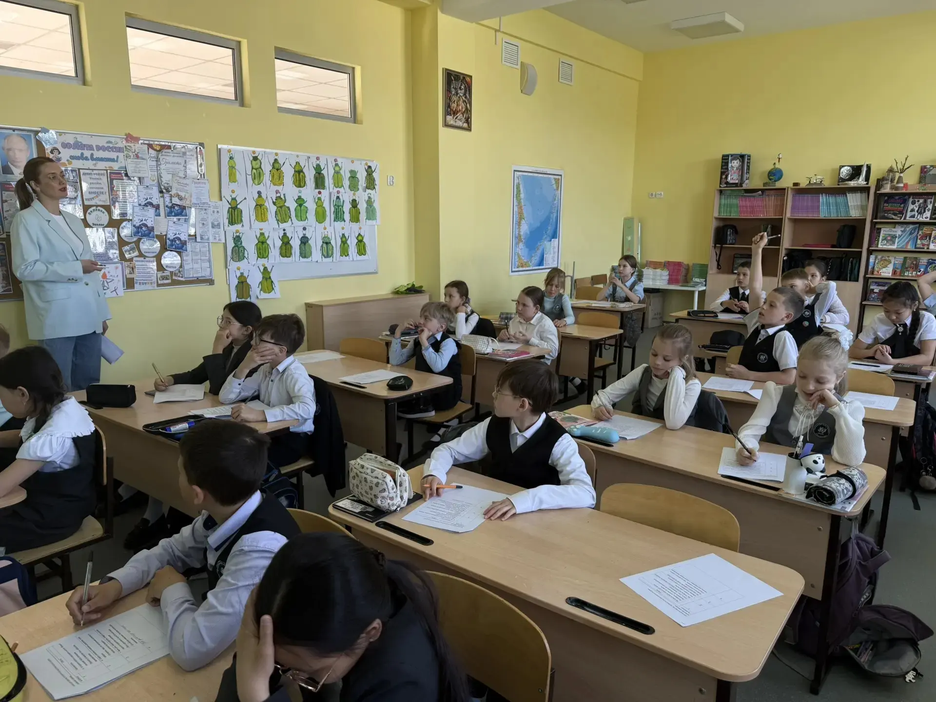 ✨ Лето близко — пора вспомнить о безопасности!  🌞 В преддверии летних каникул компания «Сахалинская 