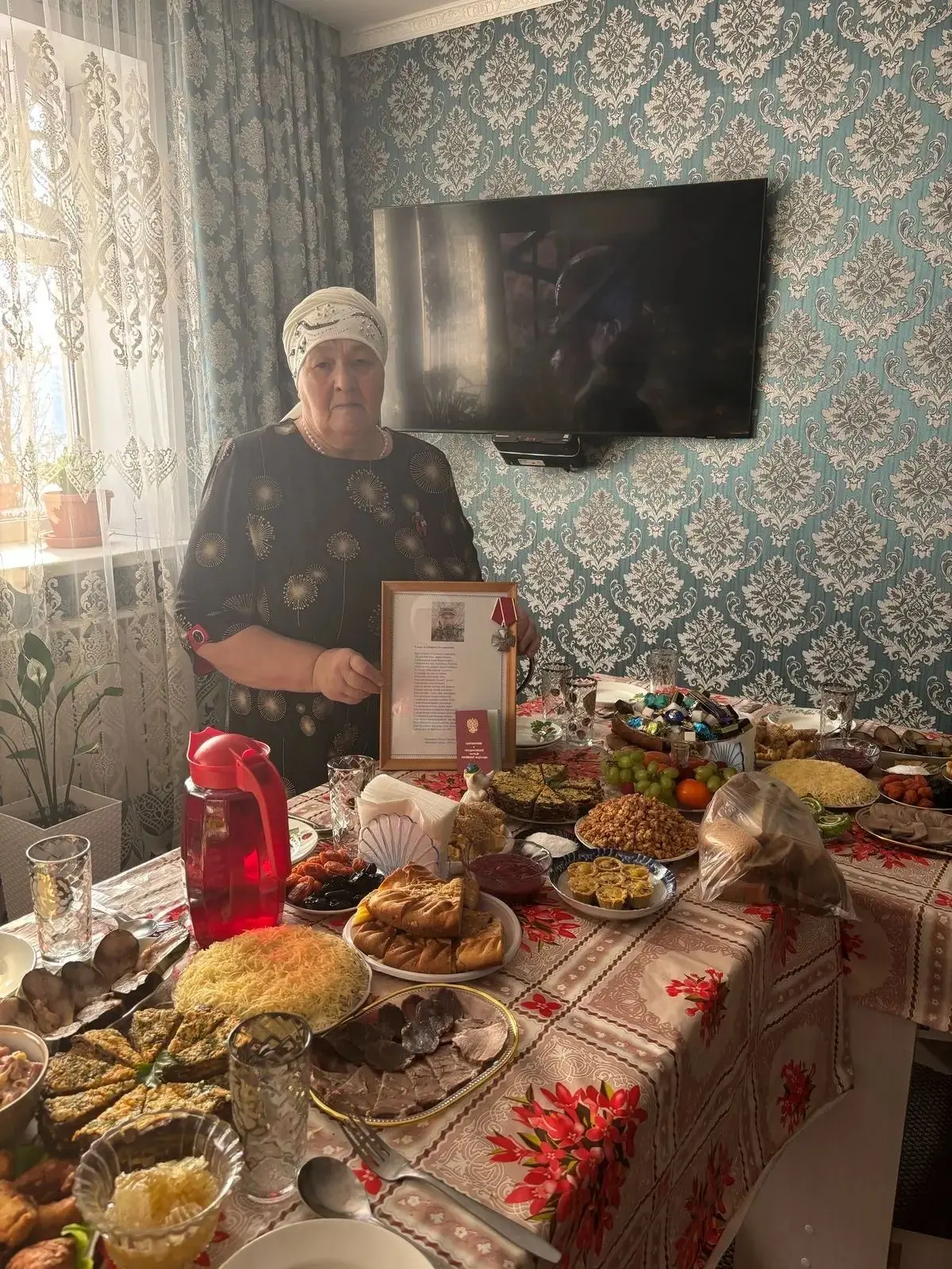 Әни йөрәге җавап көтүдән туктамый. Вакыт узган саен сагыну басылмый икән. Киресенчә, балаңның юклыгы