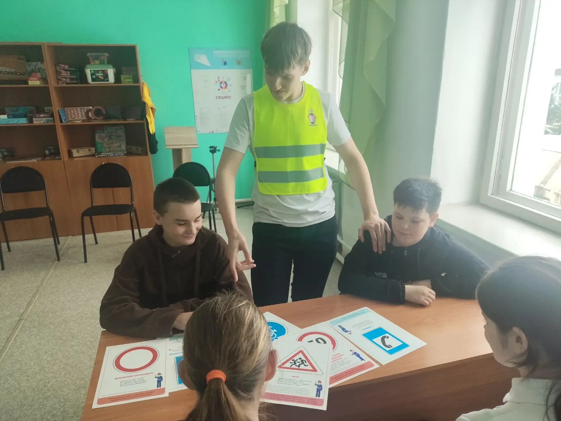 «Знатоки ПДД»: в школе прошла интеллектуальная игра для 6–7 классов.