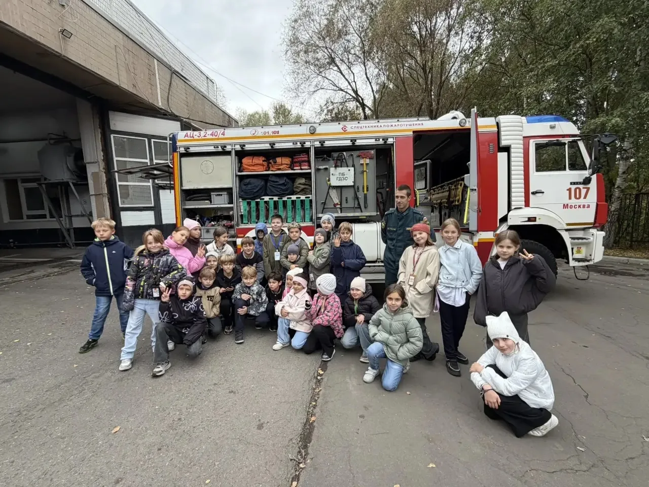 🚒 В гостях у огнеборцев! 🔥