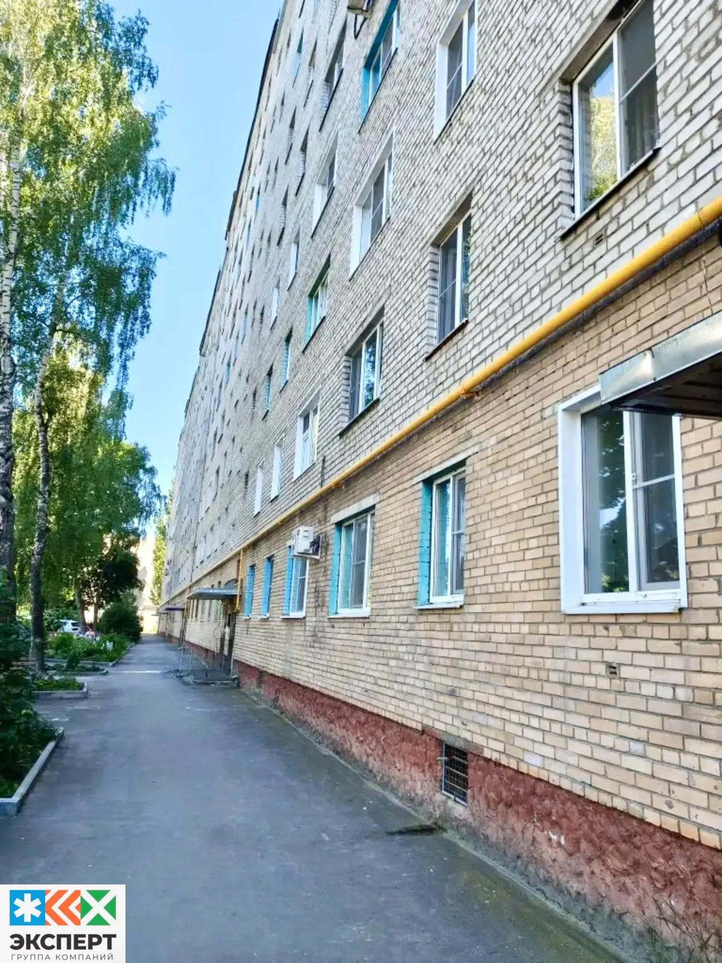 ООО «ГУК N1» покрасила газовую трубу, по адресу: ул. Союзная, д.12.
