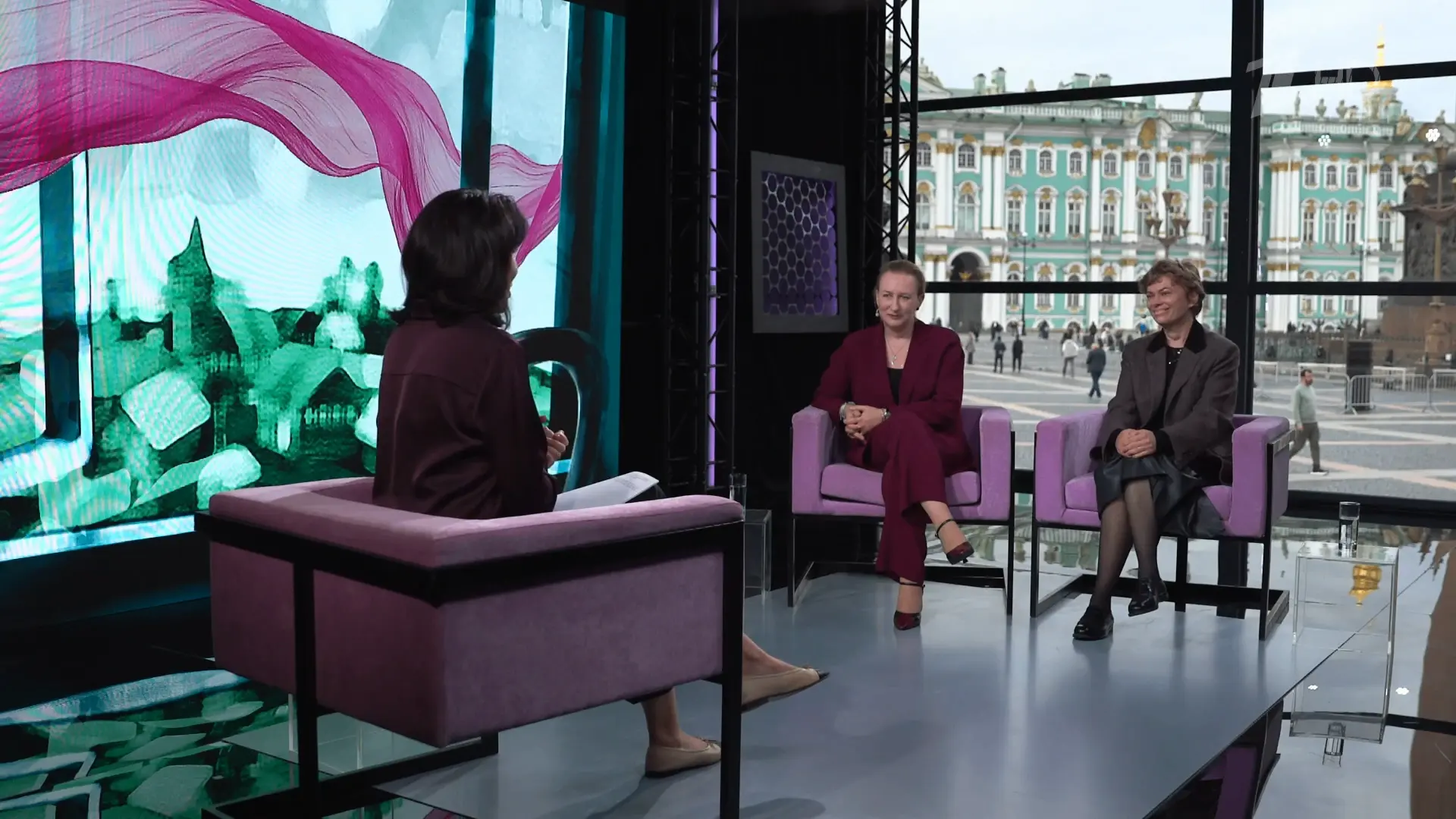 «У нас есть конкуренция, но нет нездорового соперничества». Директора Третьяковской гал...
