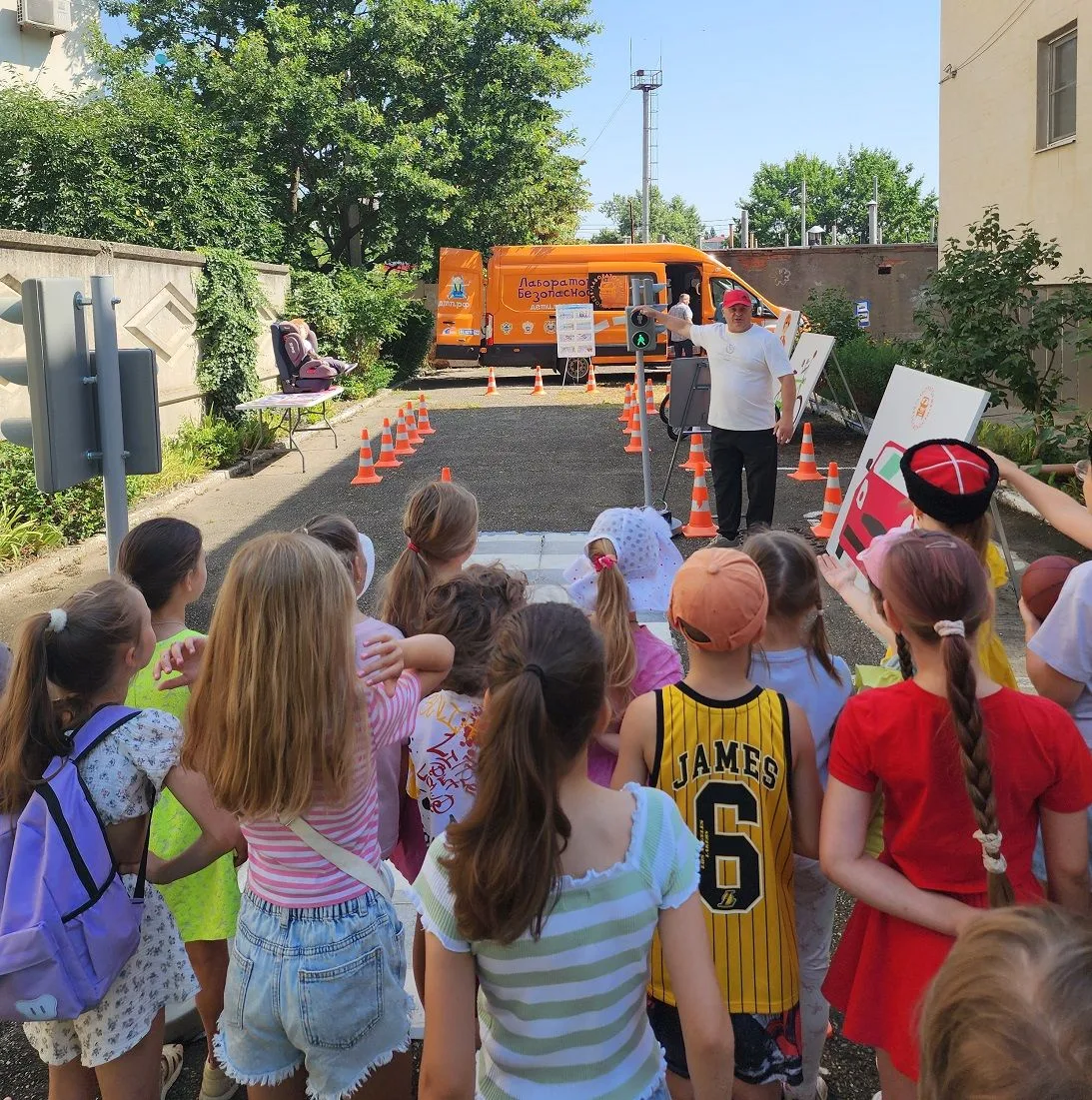 🚌Сегодня в рамках совместной деятельности с общеобразовательными организациями, наша п...