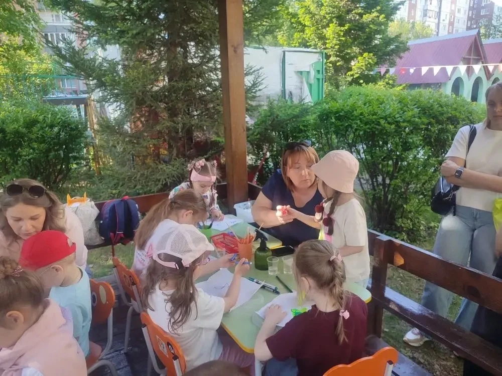 Фестиваль «КОРОБКА»: Праздник для всей семьи! ☀️