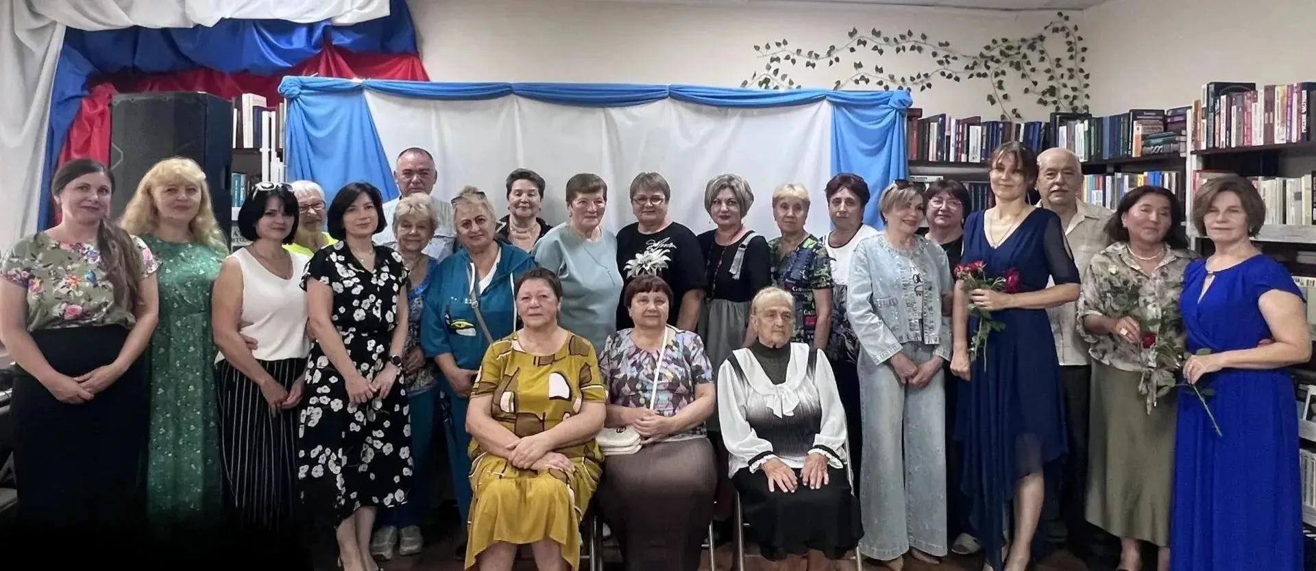 🎉 Библиотека пригласила на мероприятие "Под звуки нежные романса" 🎉

24 июля в нашей библиотеке со