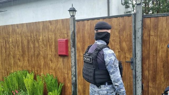За руль после лишения прав — 100 часов обязательных работ


Жительница Псковской области проигнориро