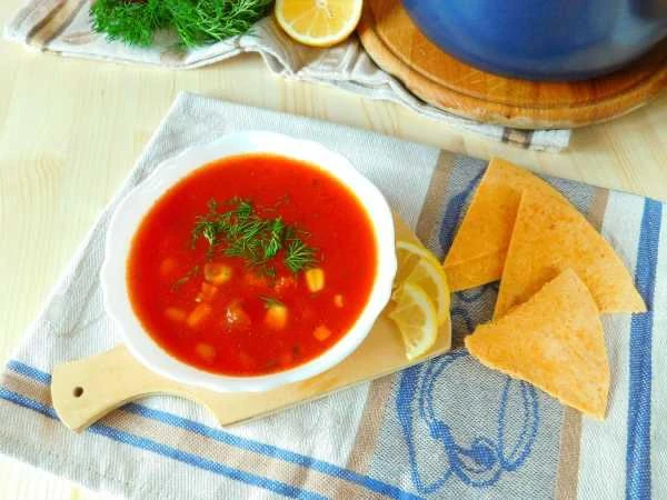 🌶 Постный томатный суп по-мексикански.  Ингиедиенты:   • Помидоры консервированные (кусочками) – 1 б
