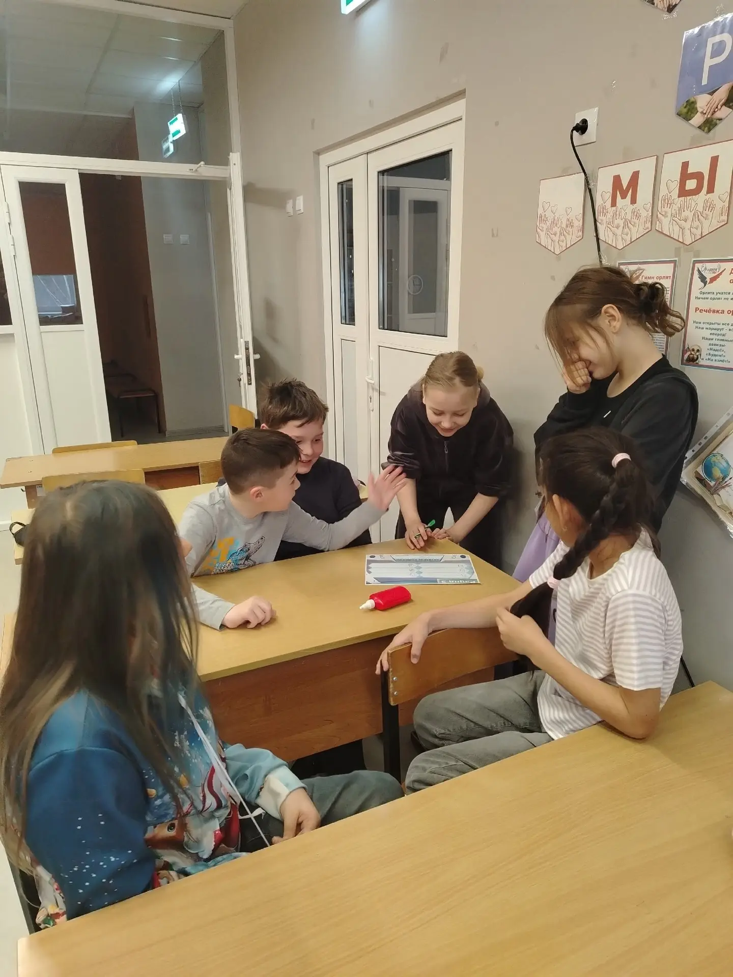Космическая экспедиция 4 класса: «Поехали!» 🚀    Сегодня, 10 апреля, в преддверии Дня космонавтики н