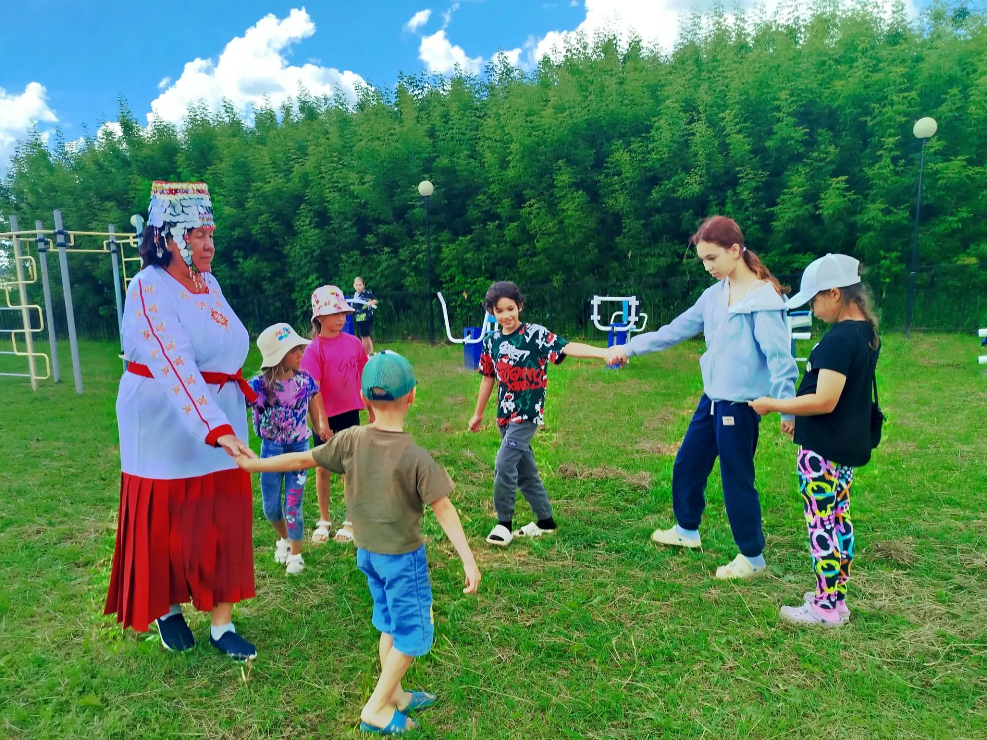 В Алдиаровской библиотеке в рамках культурно-просветительского проекта "Асамла вайасем ...