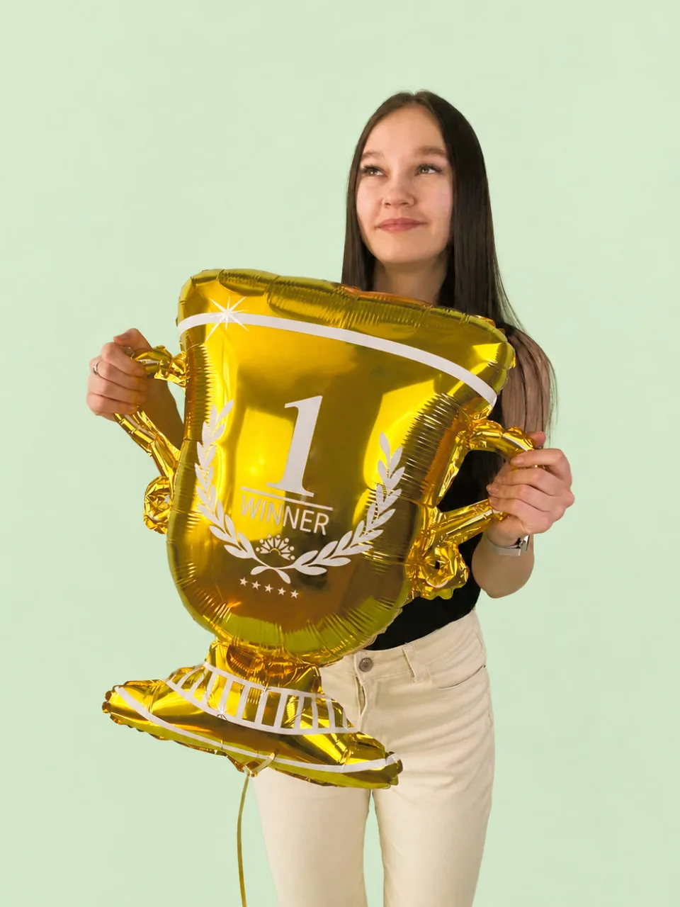 ✨НОВИНКА

Золотой кубок чемпиона для настоящих победителей — эффектно и ярко! 🏆

💜 Надувается чере