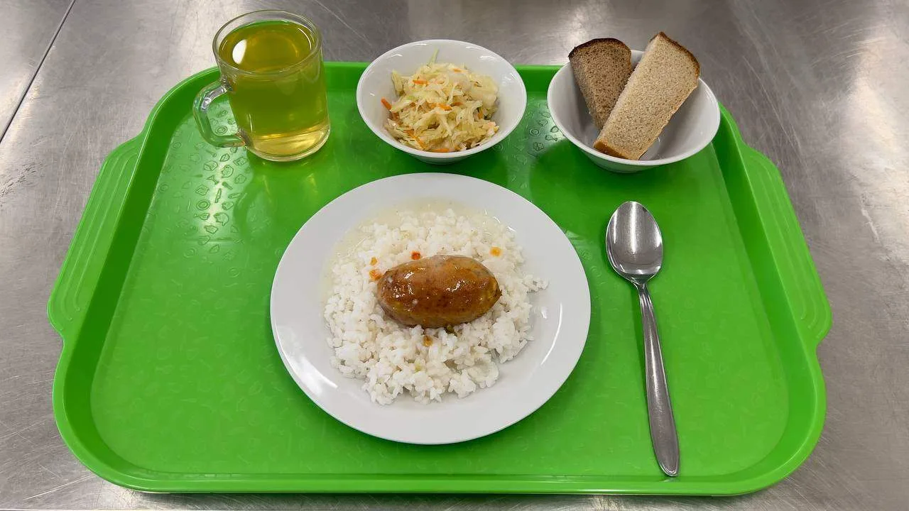 🍽️  Четверг - рыбный день в столовой!
