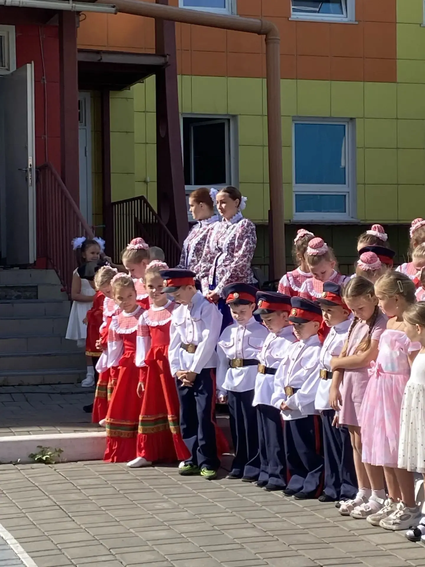 Сегодня в нашем детском саду было по-настоящему празднично и душевно! В честь 310-летия...