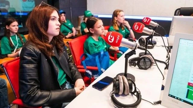 Добрый день! Детская студия телеканала «Югра» приглашает к участию в еженедельном проек...