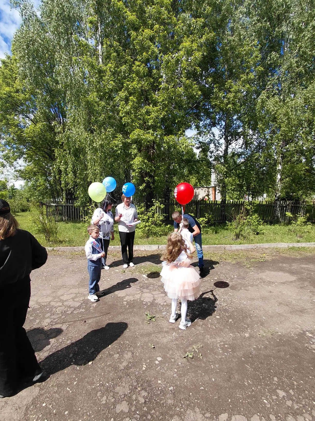 Запускание "шаров детства".
