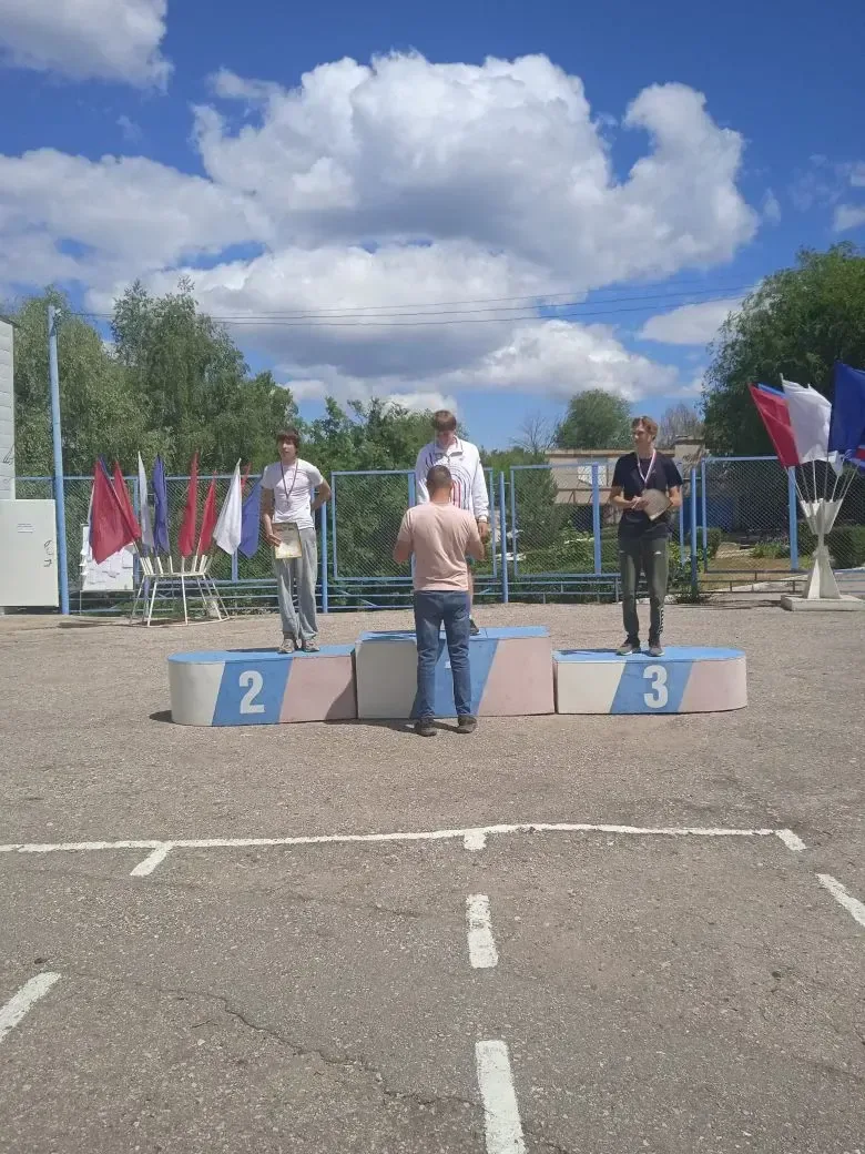 В первенстве Энгельского муниципального района по гребле на байдарках и каноэ, посвящённому Дню защи