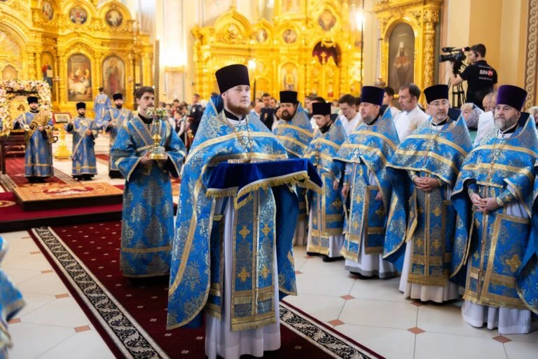 Наместник Донского Старочеркасского Ефремовского мужского монастыря игумен Сергий (Коло...