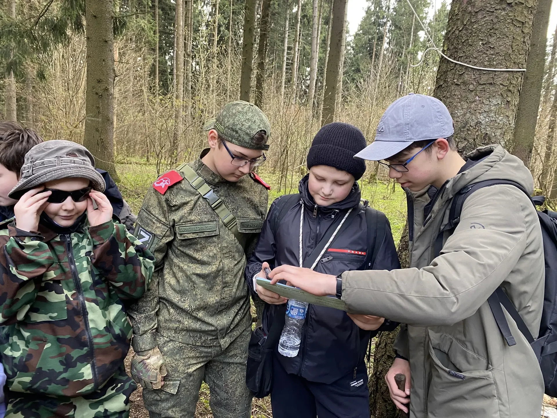 🏕️🧭 В десятке лучших — с первого раза!   18 апреля ребята из школьного туристического клуба «Курс вы