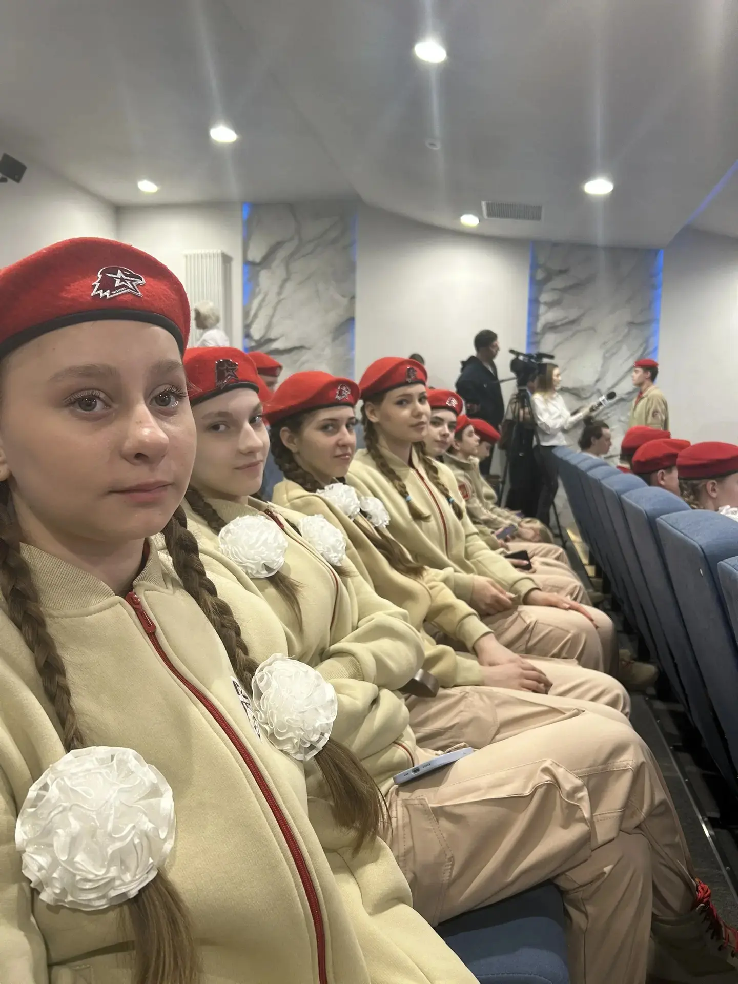🌟 **Юнармейцы «Ворошиловского стрелка» на торжественном мероприятии «Быть, а не казаться»!** 🌟    Се