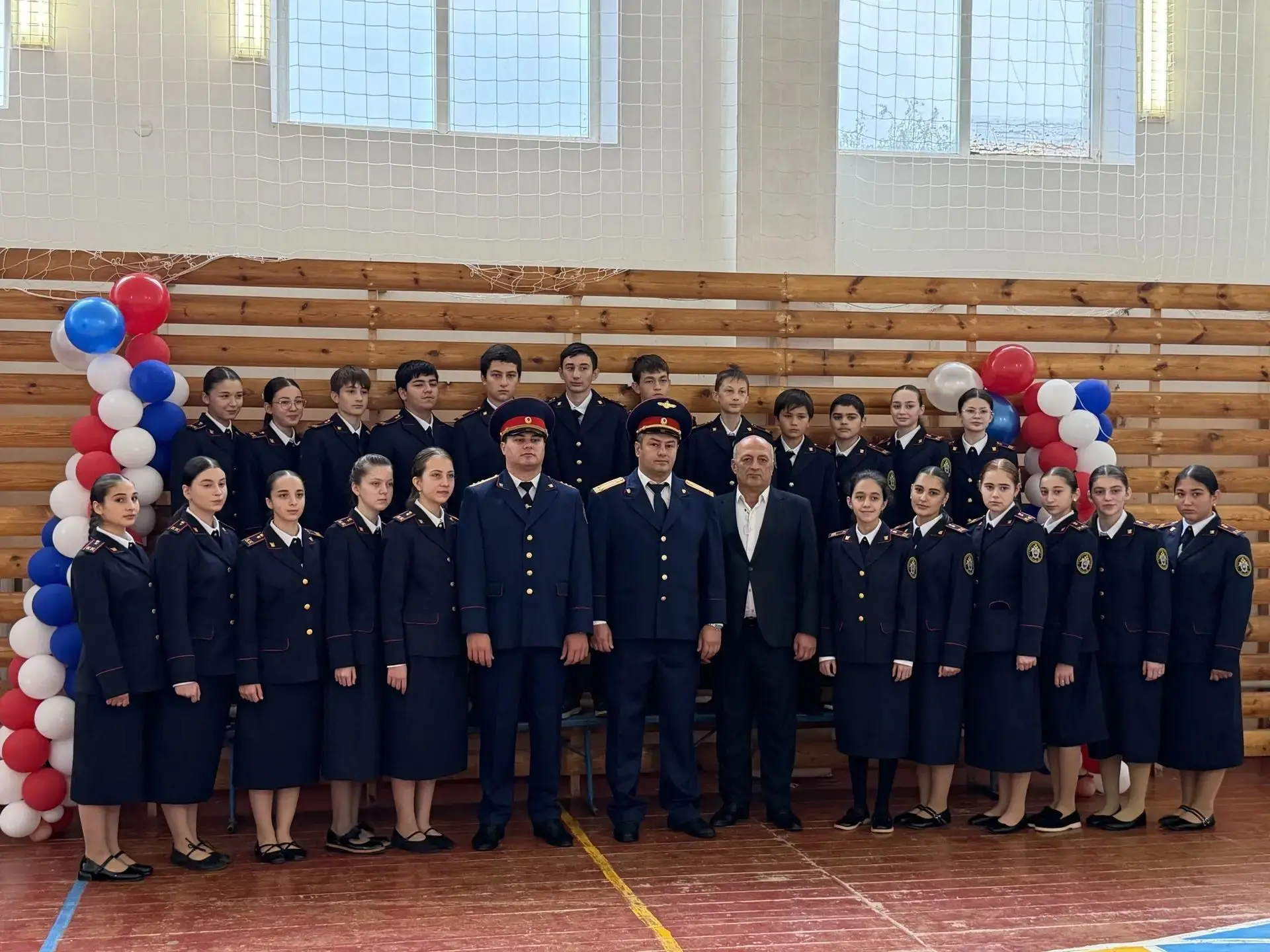 🎉 Посвящение в кадеты Следственного комитета РФ: важный шаг в будущее!