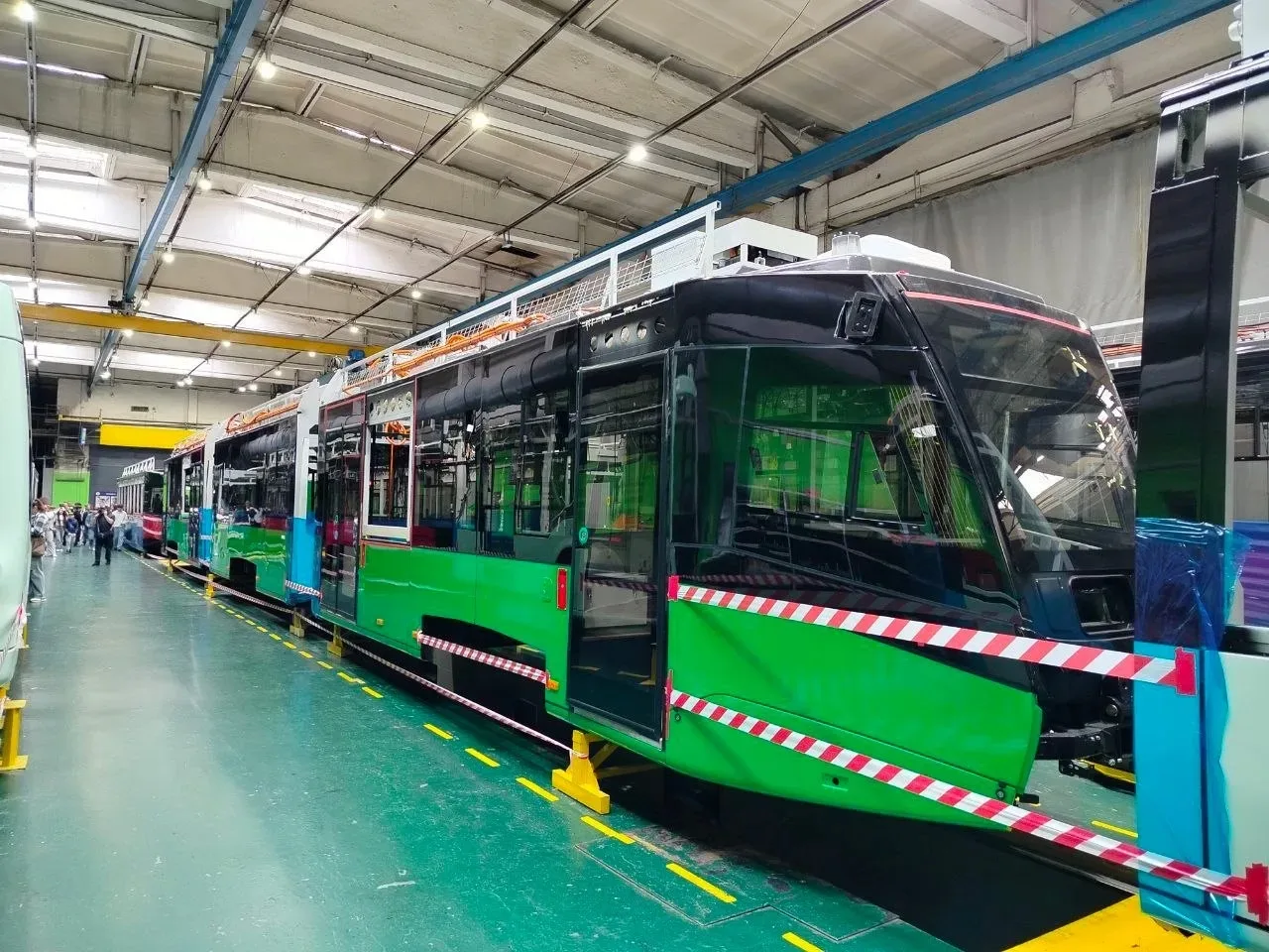 🚋 Первые вагоны для челябинского метротрама показали в Минске