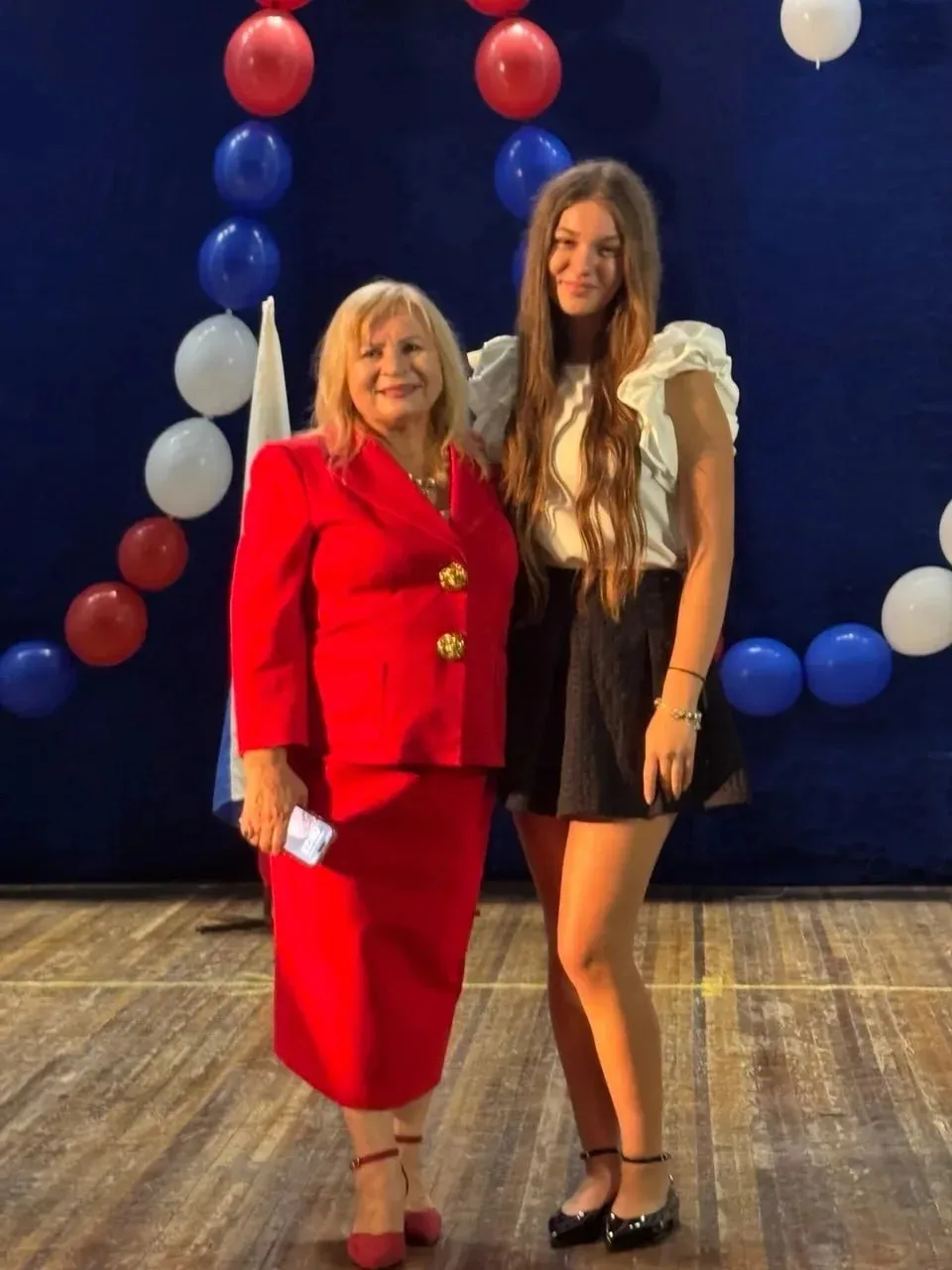 Первый 100-бальник этого года в Ялте! 🏆 

Выпускница школы №12 Ева Сметанко достигла абсолютного ма