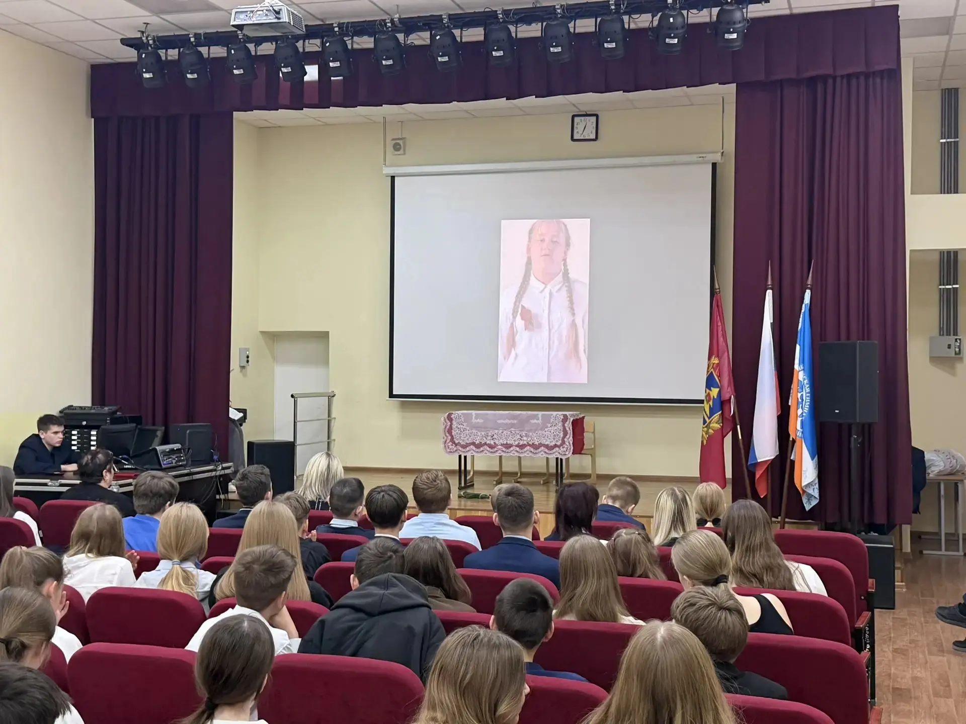 ✨🕊️✨30 апреля в МБОУ «Снежская гимназия» Брянского района прошла трогательная и важная акция «Наша с
