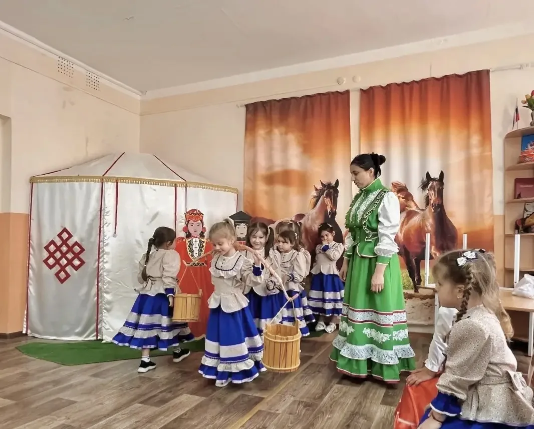 👨‍👩‍👧‍👦 15 мая — Международный день семьи  В преддверии праздника в казачьем детском саду «Малыш» го