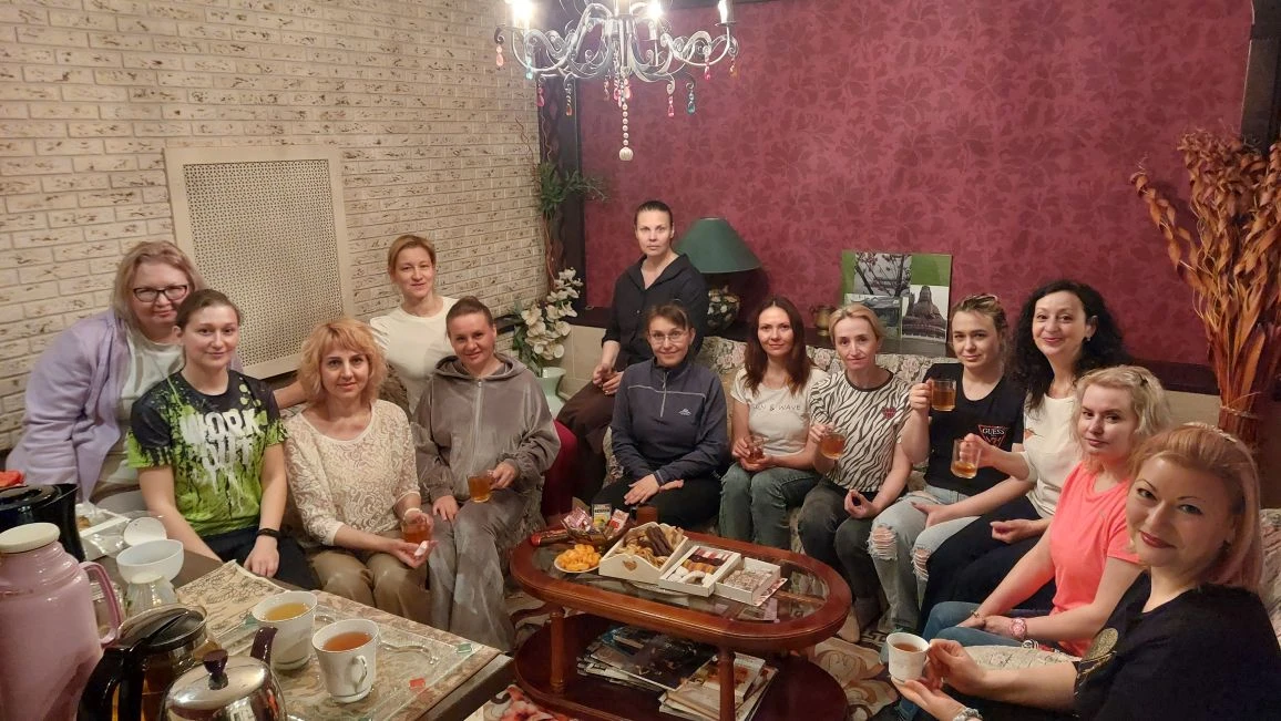 «ЧЕМ МЫ МОЖЕМ ПОДЕЛИТЬСЯ С МИРОМ?»❤️ — обсуждали мы в теме изобилия на занятии клуба «З...