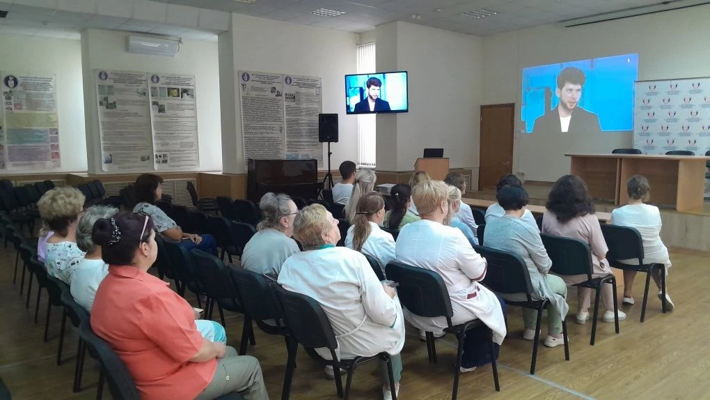 12 августа 2026 года сотрудники института прослушали лекцию общества "Знание"  на тему ...