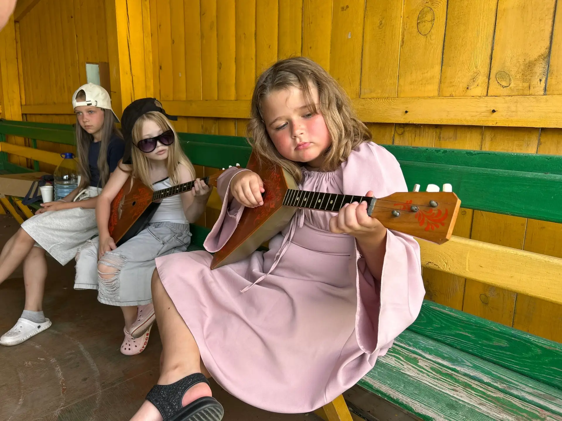 🎶 Музыка, которая объединяет сердца!

Сегодня в лагере «Республика мальчишек и девчонок» случилось 