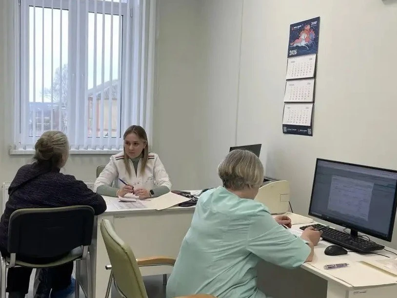 Врачи Курской областной больницы провели прием в Обояни. В составе выездной бригады работали кардиол
