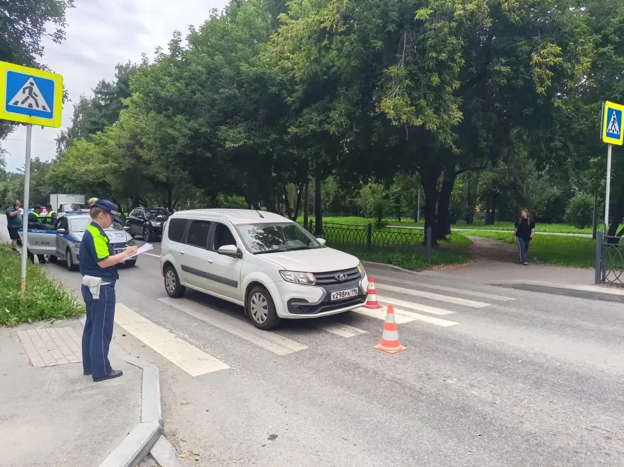 В Екатеринбурге сбили 10-летнего мальчика на самокате. 

ДТП произошло вчера днем на улице Посадской