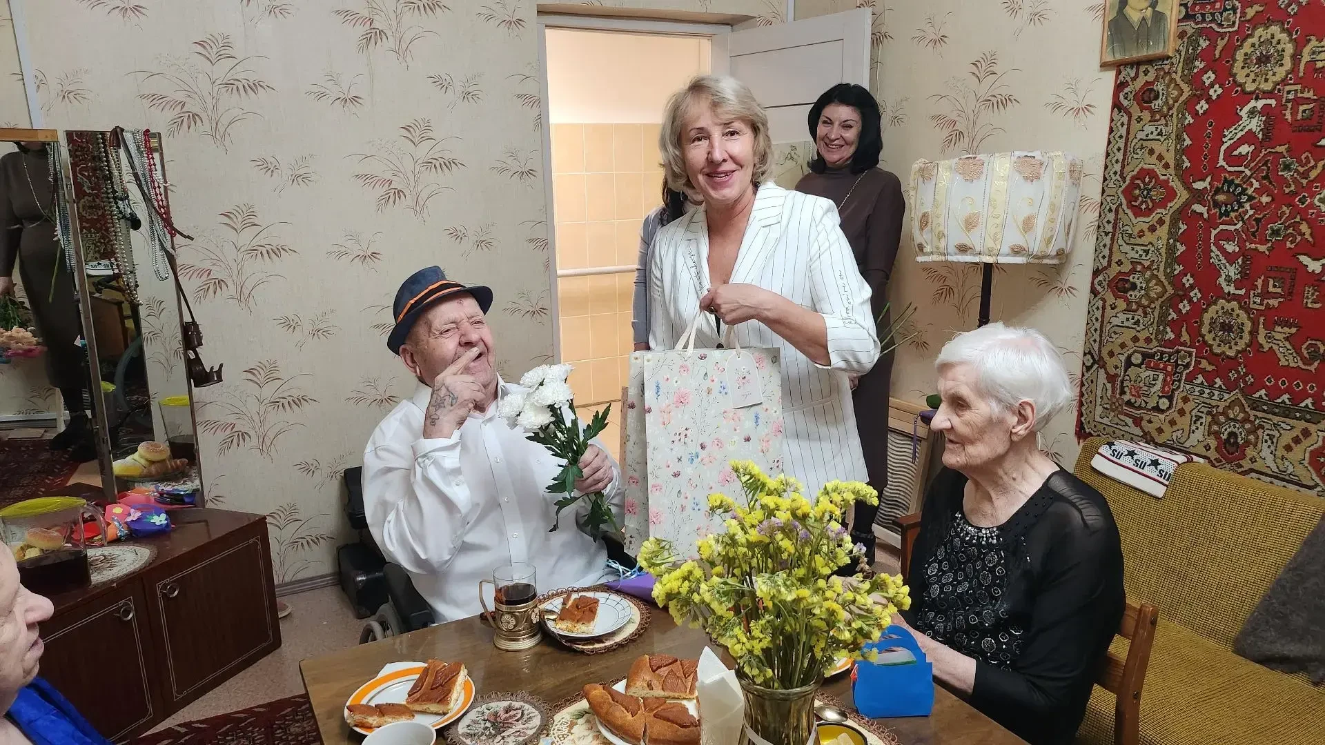 #День_пожилого_человека