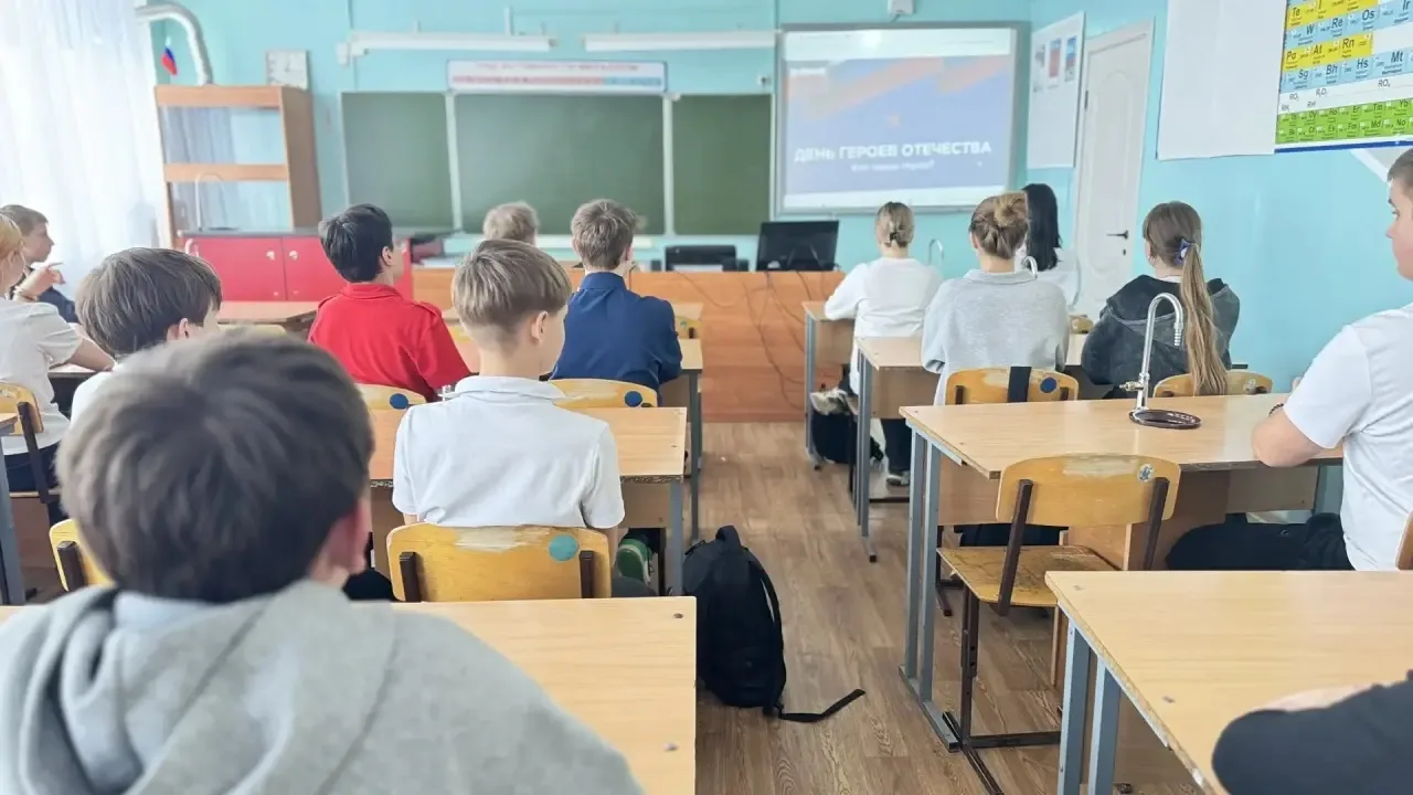 День Защитника Отечества прошел ярко и познавательно! 💬 Сегодня ребята слушали интереснейшую лекцию 