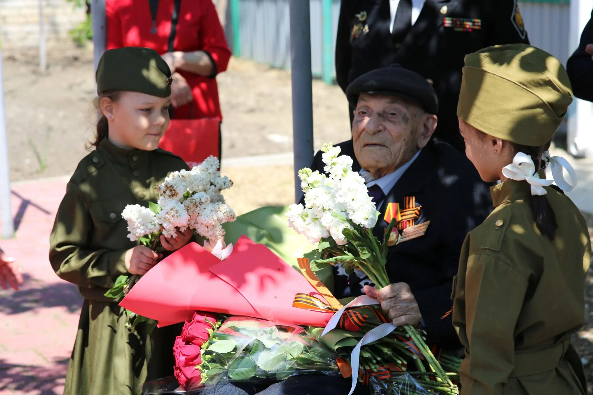 Участников Великой Отечественной войны поздравили с 81-й годовщиной Победы   Праздничные концерты со