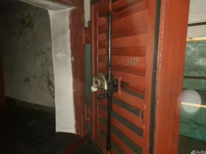 🏚 Бомбоубежище 1956 года продают в Перми — внутри есть отопление и электричество, а жи...