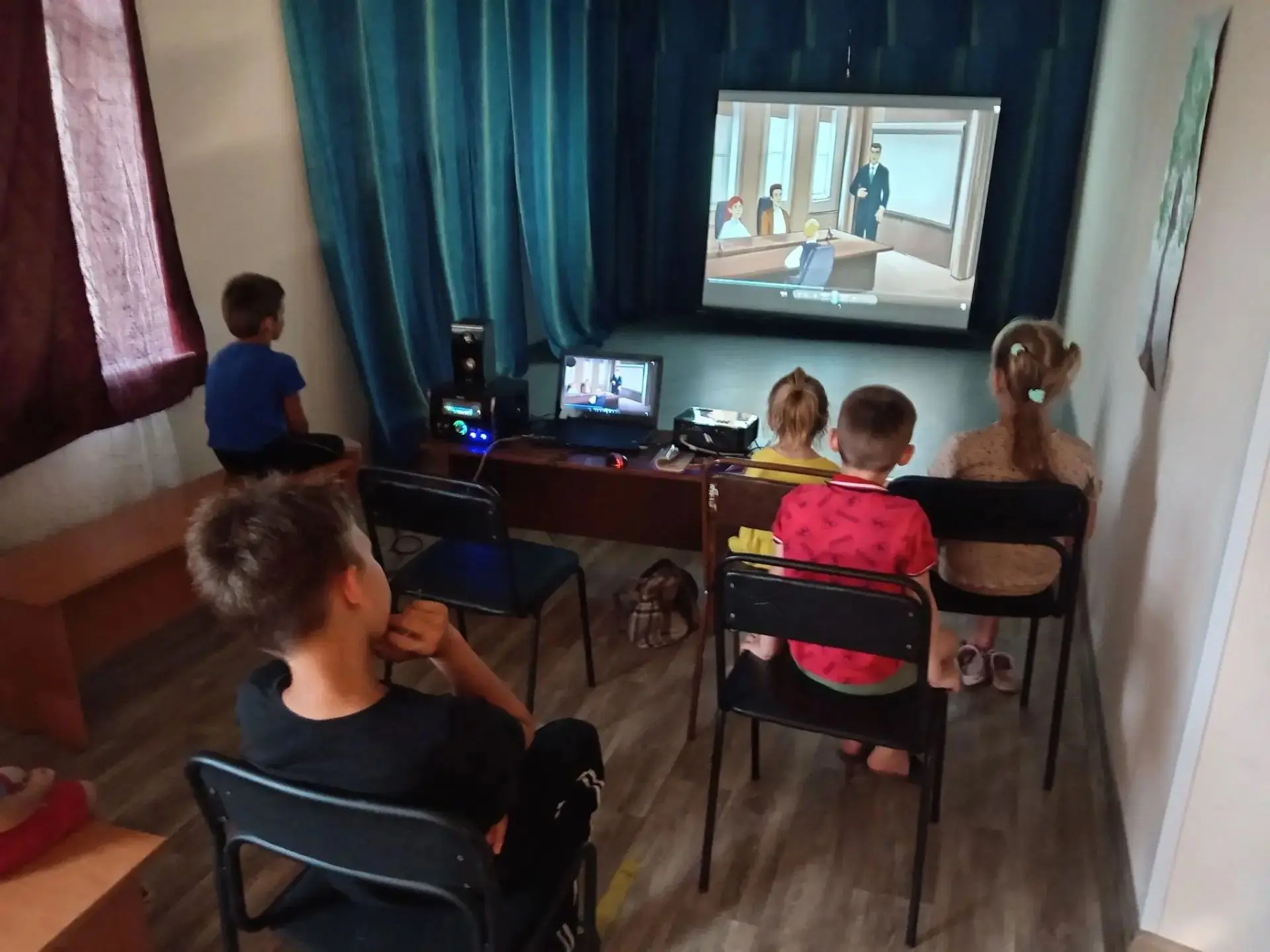🛡 Безопасность — это важно! В клубе с. Новинка прошел урок антитеррора для детей и под...