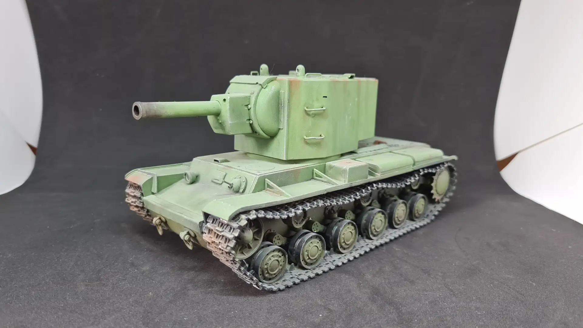 КВ-2: зачем танку такая башня?