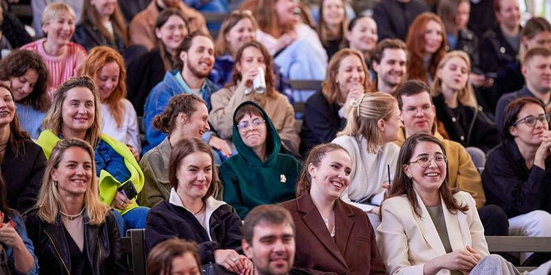 🎭 В Марьиной роще стартует необычный театральный формат — проект «АВТОРиТЭТ», где кажд...