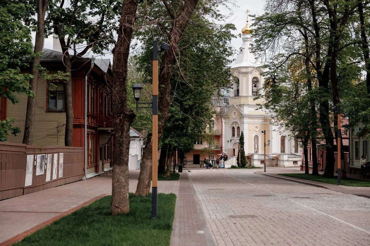 Необычный именинник сегодня в городе — Заповедные кварталы отмечают свое пятилетие.