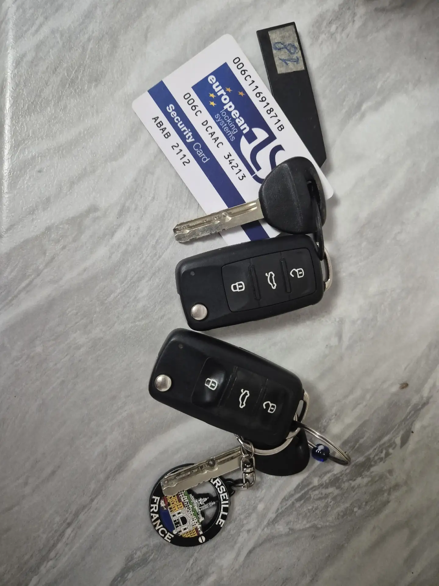 Продам шкоду октавию 2012 года,1.8 двигатель после капиталки,акпп айсин,обслуженный установлен доп.р
