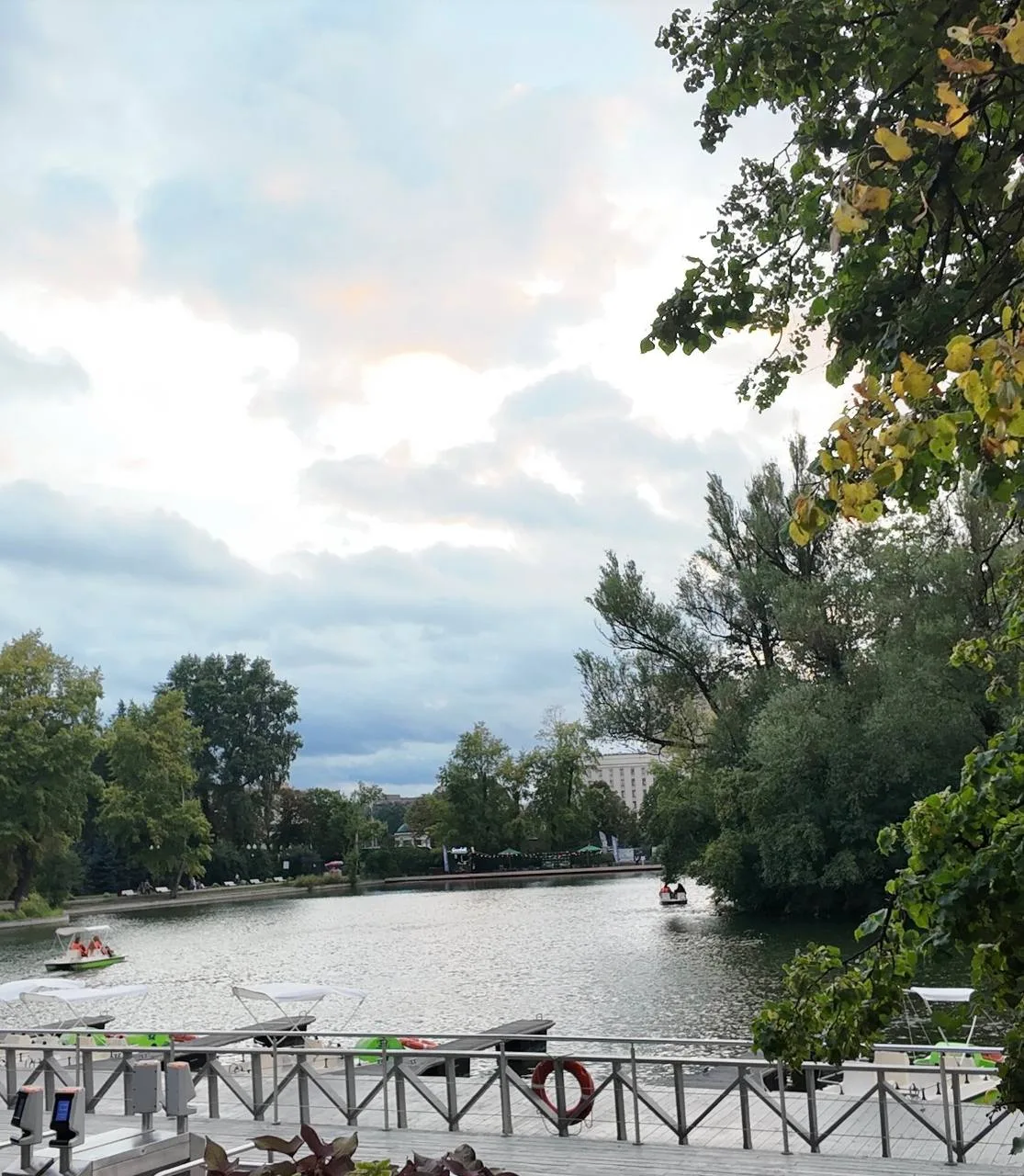 Гуляя по парку Горького… 🥰