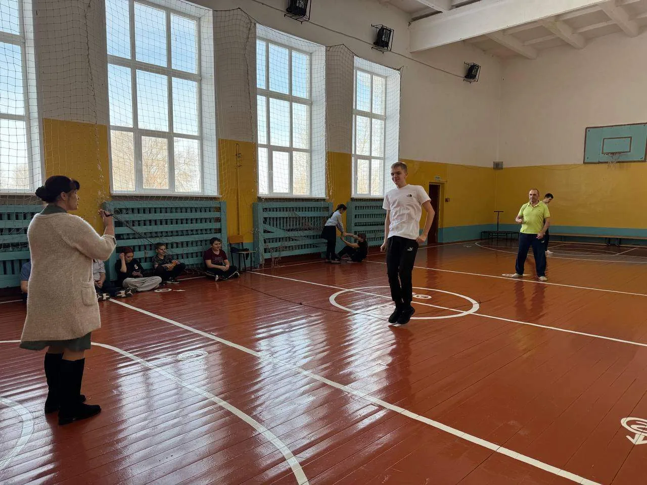 Скиппинг - прыжки через скакалку
