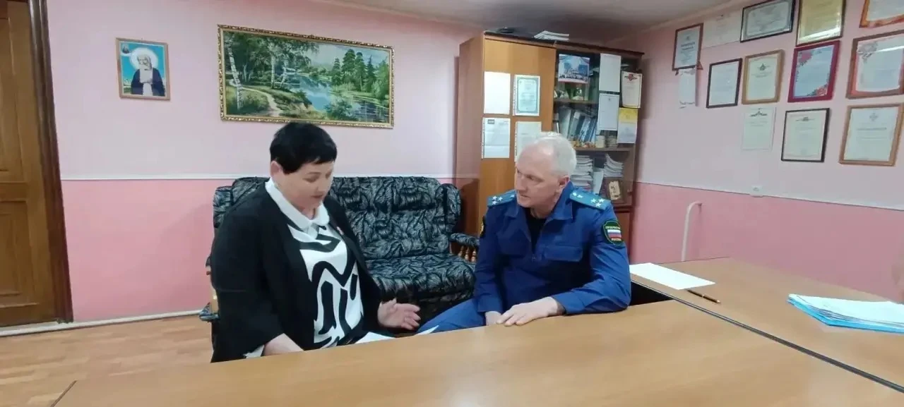 ⚡️Заместитель прокурора Астраханской области провел личный прием граждан, в том числе в Астраханской