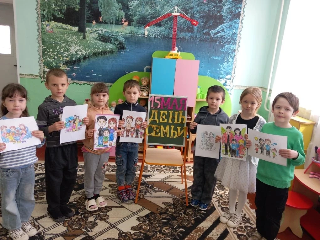 15 мая мы отметили Всемирный день семей! В старшей группе прошла душевная беседа о само...