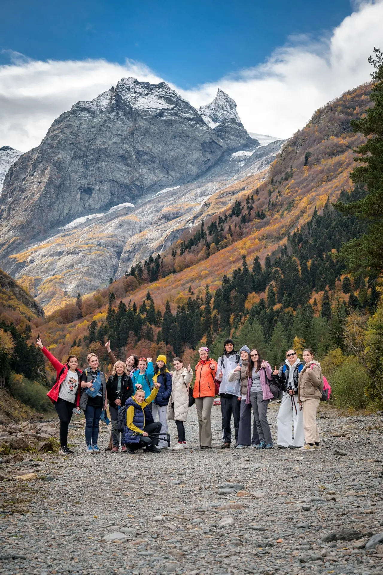🏔️ К сожалению в этом году так и не открыли маршрут в ущелье Аманауз к Суфруджинским в...