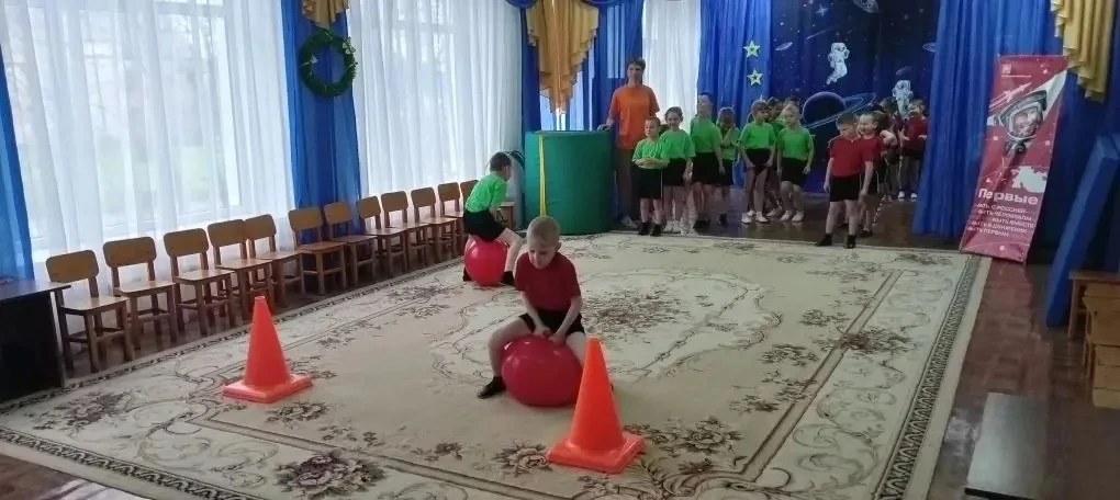 «Космос — это интересно!» — тематическая неделя в детском саду